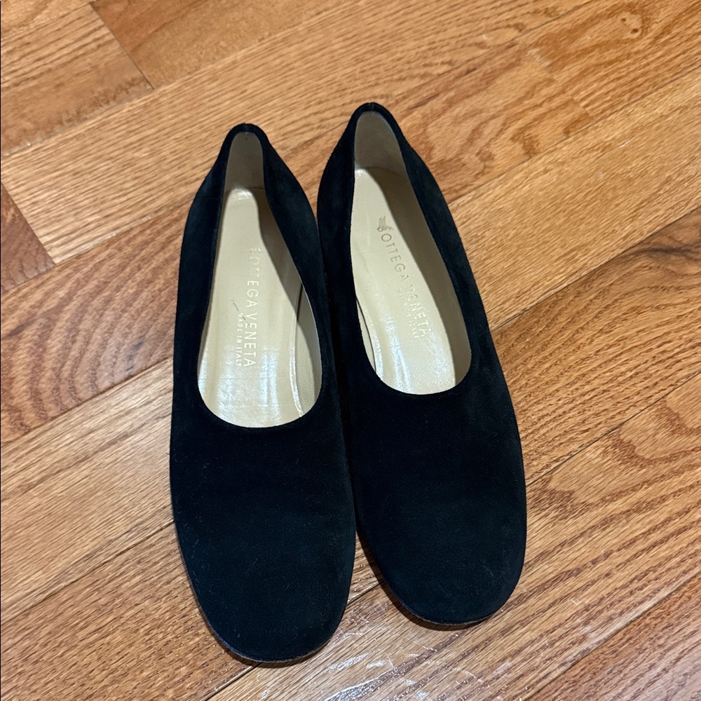 Bottega Veneta Black Suede Ballet Flats
